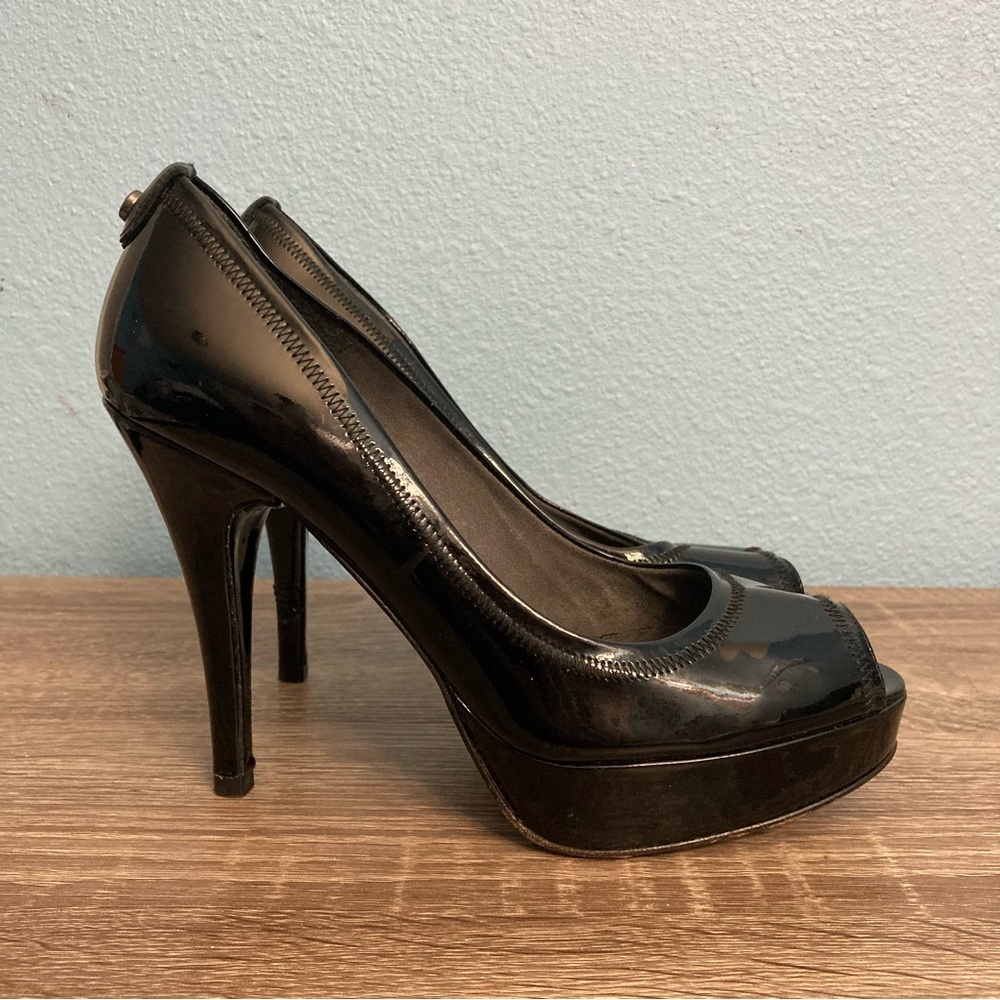 Stuart Weitzman Peep Toe Pump Heels - Black - 7M - Picture 3 of 10